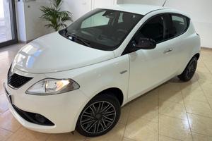 Lancia Ypsilon 1.2 69 CV 5 porte Gold