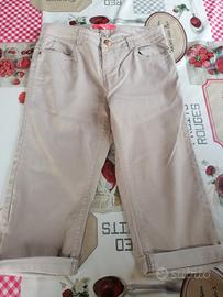 pantaloni corti 