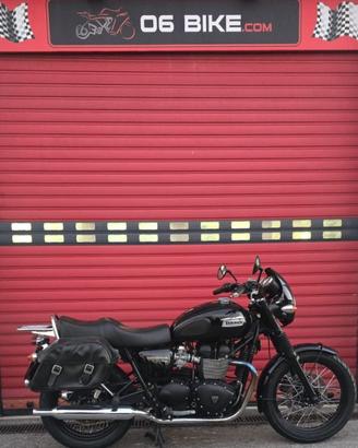 TRIUMPH Bonneville T100 .