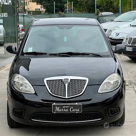 Lancia Ypsilon 1.2 Oro