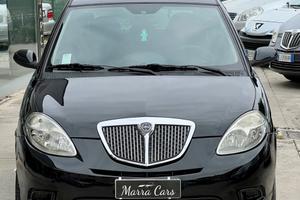 Lancia Ypsilon 1.2 Oro