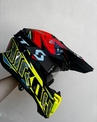 Casco airoh