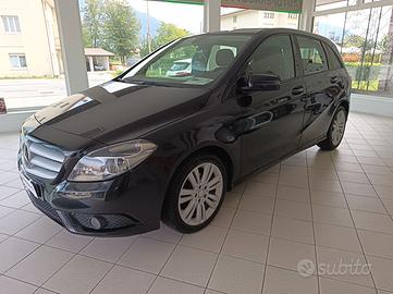 Mercedes B 180 CDI Executive "LEGGI"