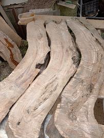 Tavole in legno d'ulivo