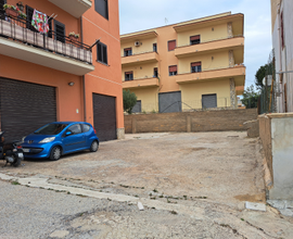 Magazzino commerciale - viale Cannatello, 60