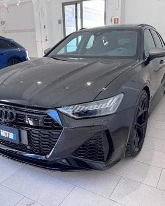 Audi RS6 4.0 mhev performance quattro tiptronic