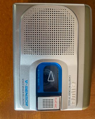 Registratore a cassette vocale, e walkman (AIWA)