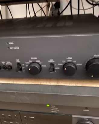 Amplificatore integrato Nad 306