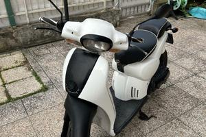 Scarabeo 50