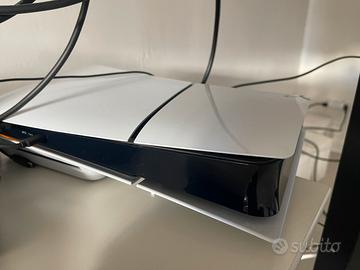 PS5 slim disc+ 2 controller+ giochi+ PS portal