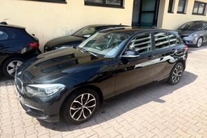 BMW 118 i 5p. Advantage