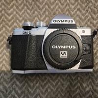OLYMPUS OM-D