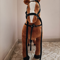 Cavallo di peluche