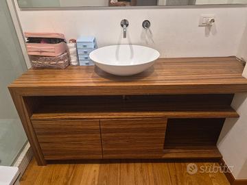 mobile bagno con lavandino