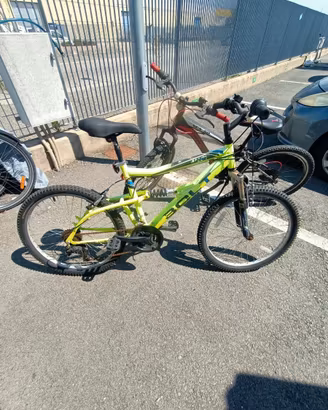 Bici MTB biammortizzata BOLT