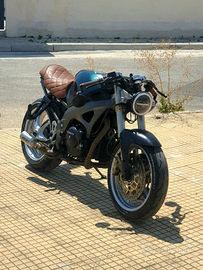 Moto cafe racer