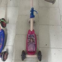 Bici e monopattini bimbe