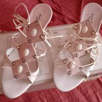 Sandali intrecciati donna