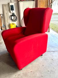 Poltrona Relax Alzapesona marca RC modello Loretta