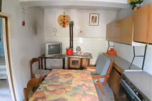 Casa indipendente di 60 m² con 3 locali e box auto