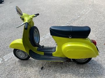 Piaggio Vespa 50 LX