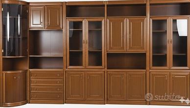 Parete Attrezzata Classica in Legno