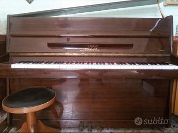 Pianoforte verticale