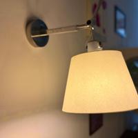 3 lampade da parete orientabili modello Tomoleo