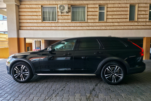 Volvo V90 Cross Country AWD Business Pro Line B4