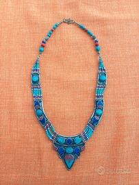 Collana nepalese in metallo e pietre anni 70