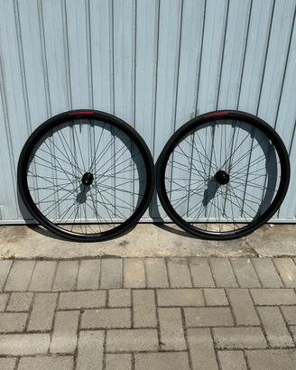 Ruote cerchi dt swiss r470 disc