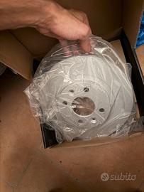 Impianti freni dischi e pasticche clio 2003/4