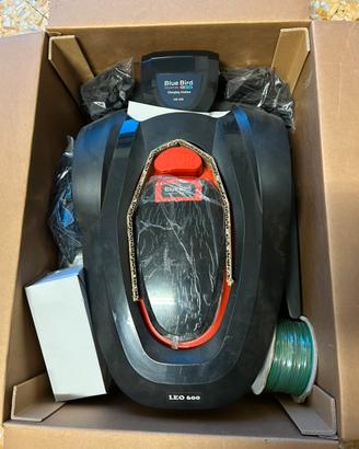 Robot taglia siepe mower leo 600