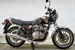 Yamaha 400 xj (4V7)