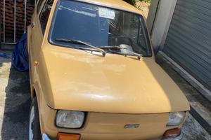 Fiat 126 prima serie 650 con fascioni cromati