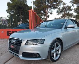 Audi A4 2.0 TDI 143cv S-line *PELLE-LED-NAVY*