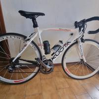 Bici KUOTA kharma race +POLAR SENSORI