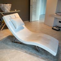 Chaise longue