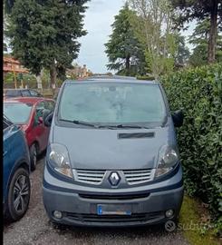 Renault trafic 9 posti