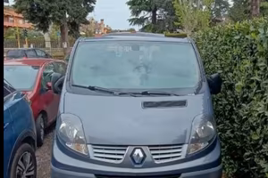 Renault trafic 9 posti