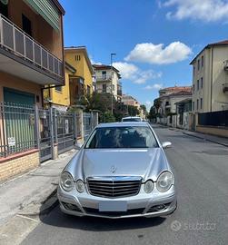 2004 Mercedes-Benz Classe e 270