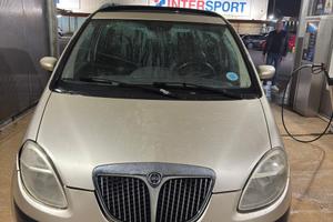 Lancia Musa 1.3 multijet diesel