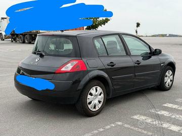 Auto Megan Renault non funzionante