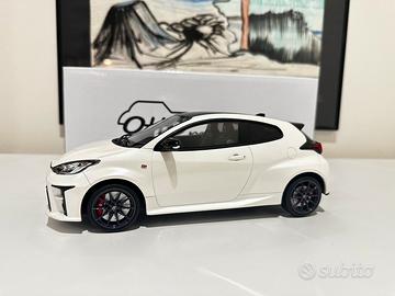 Ottomobile Toyota Yaris GR in scala 1/18 NUOVA!
