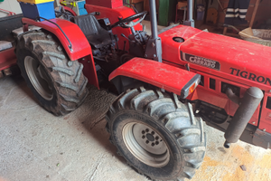 Trattore Carraro 8008 reversibile