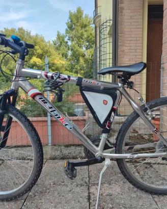 Mountain bike 26