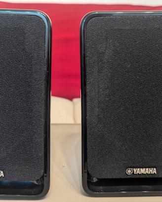 Diffusori Yamaha NS-b20