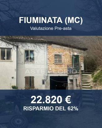 Immobile in asta di 189 m² con più di 5 locali a F