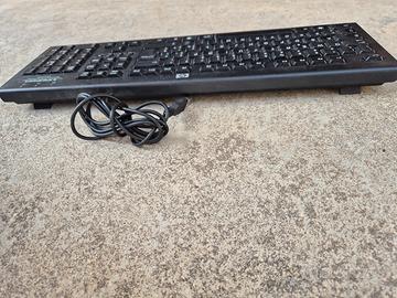 Tastiera HP tipo QUERTY per PC connettore USB