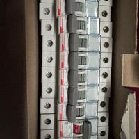 INTERRUTTORE SEZIONATORE F71N/16N